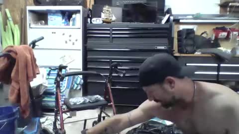 Snapshot of jandjcam chatting on 09.28.25 jandjcam online show from 09.28.25