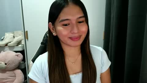 YOUR LOVELY JANE online show from 11.14.25