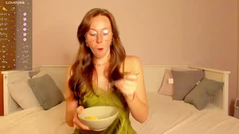 Jane Danels online show from 06.17.26