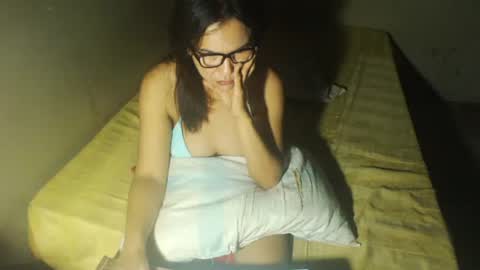 Snapshot of jane_phaiyoth69 chatting on 02.12.25 JANE online show from 02.12.25