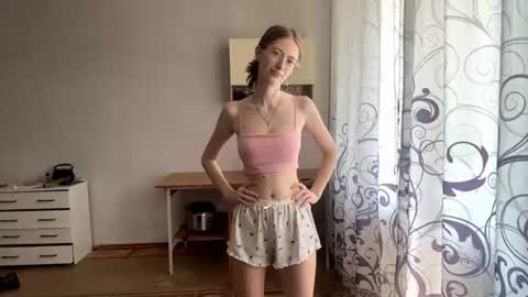 Snapshot of janenegearhart chatting on 07.28.26 Kate online show from 07.28.26