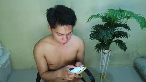 Snapshot of janenjay_1 chatting on 12.01.25 Jan 1 online show from 12.01.25