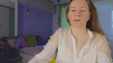 Snapshot of janepearl chatting on 01.09.25 janepearl online show from 01.09.25