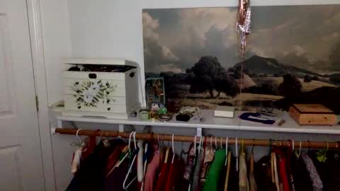 Snapshot of janicepepper chatting on 10.01.25 janicepepper online show from 10.01.25