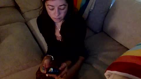 Snapshot of janicepepper chatting on 04.21.26 janicepepper online show from 04.21.26