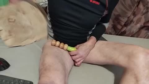 Snapshot of janisabe chatting on 11.20.25 msk online show from 11.20.25