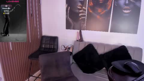 Snapshot of jannie_sexx chatting on 06.13.26 jannie_sexx online show from 06.13.26