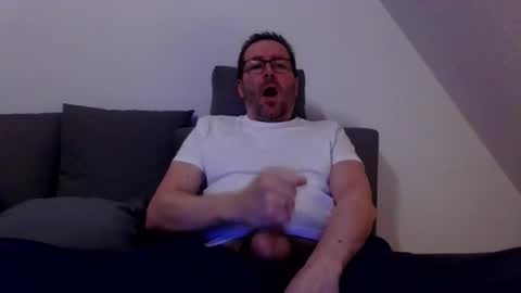 jannis_37 online show from 11.12.25
