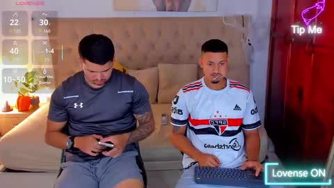 janomar01 online show from 11.04.25