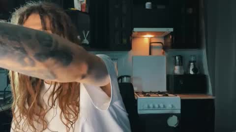 Snapshot of jaredhighborne chatting on 01.07.26 K online show from 01.07.26