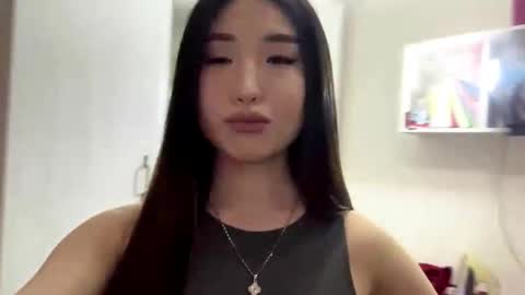 Snapshot of jasminebade chatting on 03.19.26 My name Ivy ntmu welcommee online show from 03.19.26