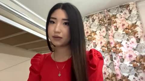 Snapshot of jasminebade chatting on 03.27.26 My name Ivy ntmu welcommee online show from 03.27.26