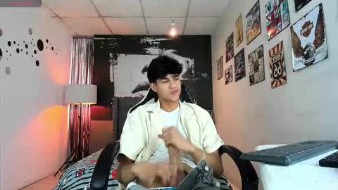 Snapshot of jason_graeats1 chatting on 01.15.26 JASON online show from 01.15.26