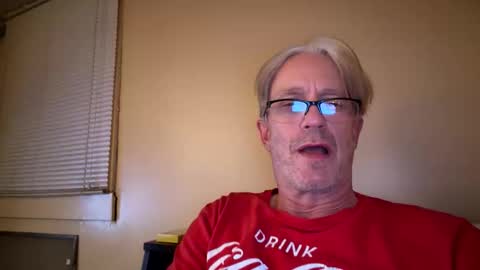 Snapshot of jasonlake1 chatting on 02.07.26 Eric2900 online show from 02.07.26