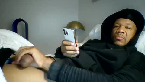 Snapshot of jasonsweets chatting on 12.10.24 Jason Sweets online show from 12.10.24