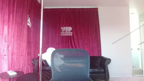 Snapshot of jasonsweets chatting on 12.24.24 Jason Sweets online show from 12.24.24