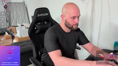 Snapshot of jasontoohardholly chatting on 02.12.26 Jasontoohardholly online show from 02.12.26