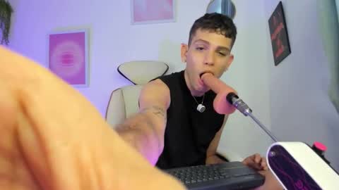 Snapshot of jasson___ chatting on 01.16.26 jasson___ online show from 01.16.26