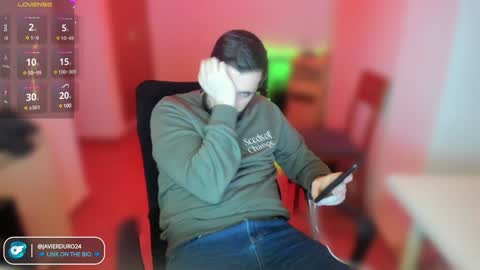 javierduro24 online show from 12.15.24