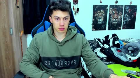 Snapshot of javiersexymann chatting on 12.10.24 Javier online show from 12.10.24