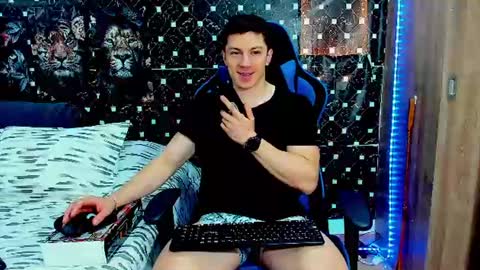 Javier online show from 07.10.26