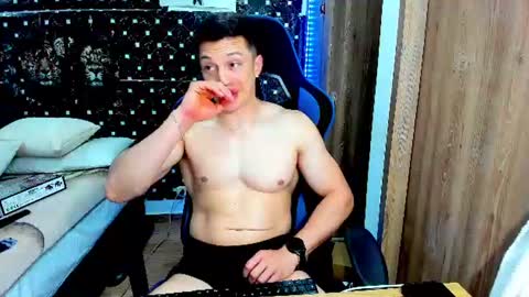 Javier online show from 07.24.26