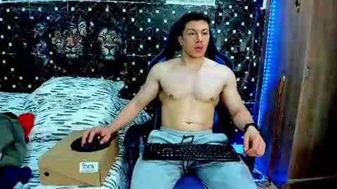 Javier online show from 08.03.26
