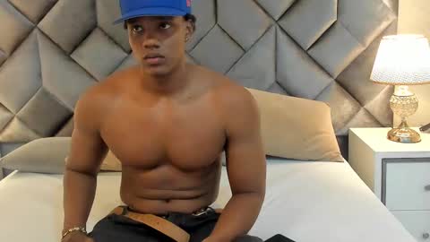 Snapshot of jax_black chatting on 09.29.25 jax black online show from 09.29.25