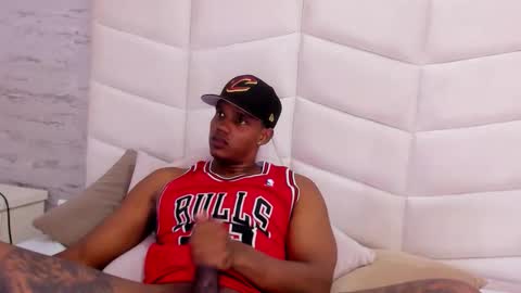 Snapshot of jax_black chatting on 11.12.25 jax black online show from 11.12.25