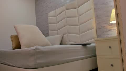 Snapshot of jax_black chatting on 12.04.25 jax black online show from 12.04.25