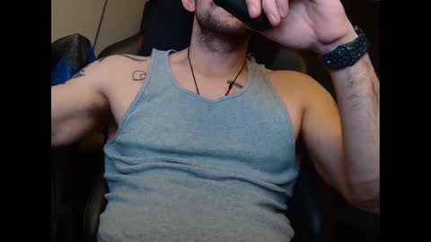 jaxjohnson12 online show from 10.26.25