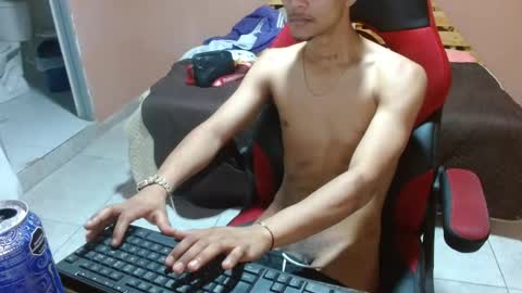 Snapshot of jaxonblack chatting on 11.04.25 JAXON BLACK online show from 11.04.25