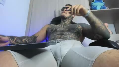 Michael independient model online show from 05.26.26