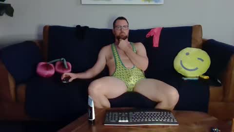 Snapshot of jaxxxspade chatting on 12.11.24 Jaxxx Spade online show from 12.11.24