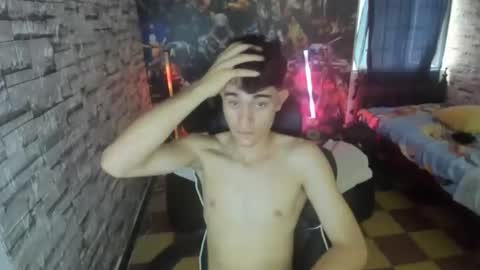 Snapshot of jay_orange chatting on 12.22.25 JAY ORANGE online show from 12.22.25