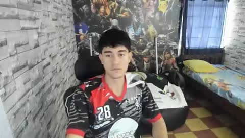 Snapshot of jay_orange chatting on 01.10.26 JAY ORANGE online show from 01.10.26