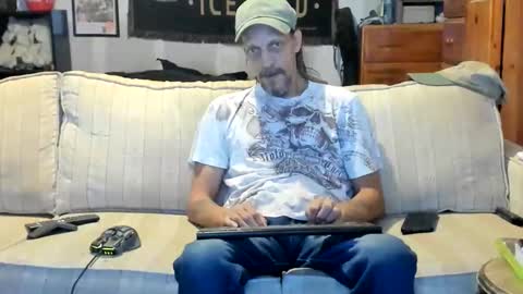 Snapshot of jay_short7863 chatting on 06.08.26 O F jay short786 online show from 06.08.26