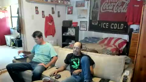 Snapshot of jay_short7863 chatting on 06.18.26 O F jay short786 online show from 06.18.26