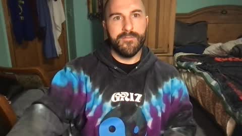 Snapshot of jaybo59 chatting on 11.18.25 jaybo59 online show from 11.18.25