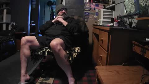 Grand Zaddy or Jay its casual online show from 11.11.25