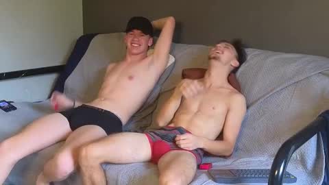 Snapshot of jaycex_69 chatting on 12.17.24 THE HOUSE online show from 12.17.24