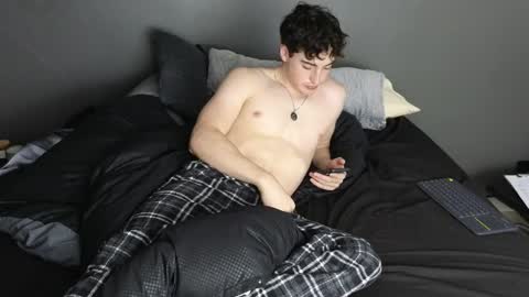 Snapshot of jaycex_69 chatting on 01.03.25 THE HOUSE online show from 01.03.25