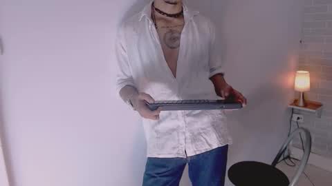 Jayden Morris online show from 03.08.26