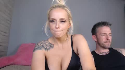 Snapshot of jaydenangel chatting on 05.24.26 Blondie Queen Jayden online show from 05.24.26