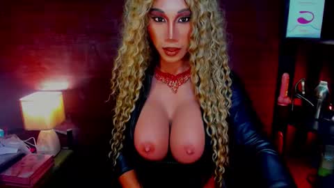 jayetan online show from 10.14.25