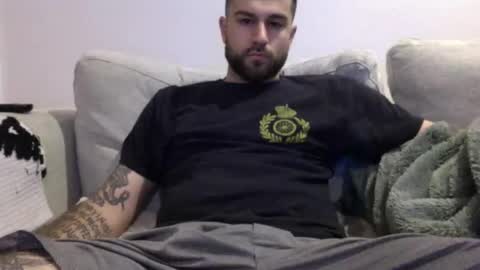 Snapshot of jayg333 chatting on 12.02.25 jayg333 online show from 12.02.25