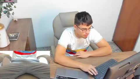 Snapshot of jaygrip chatting on 01.15.26 Jay online show from 01.15.26