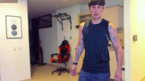 Snapshot of jayhotxxx chatting on 01.16.26 Jay online show from 01.16.26