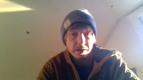 Snapshot of jayjay697 chatting on 02.02.25 make me play online show from 02.02.25