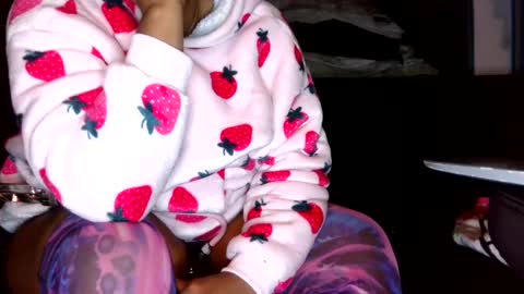 Snapshot of jaysowett chatting on 01.20.25 jaysowett online show from 01.20.25